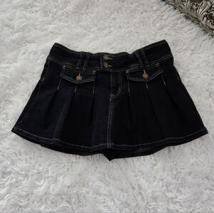 Emerson Lang Jean Skort. Size Medium. New.